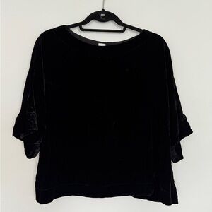 Gap Velvet Short Sleeve Top XS